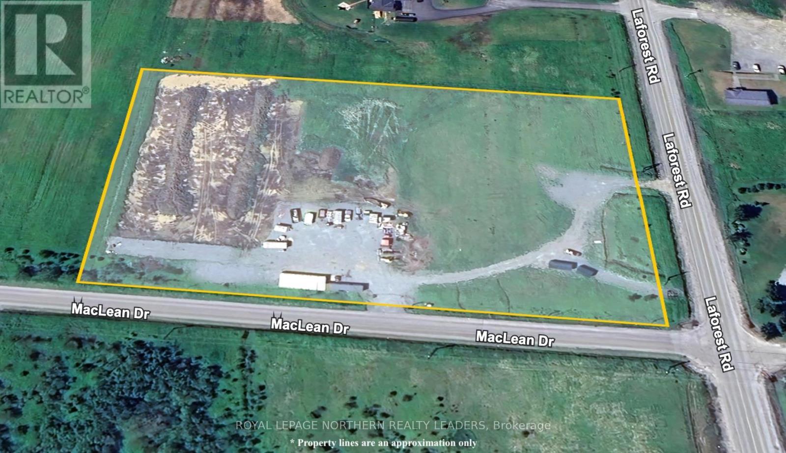 












1111 LAFOREST ROAD

,
Timmins (TNW - Vic Heights),







Ontario
P4P7C7

