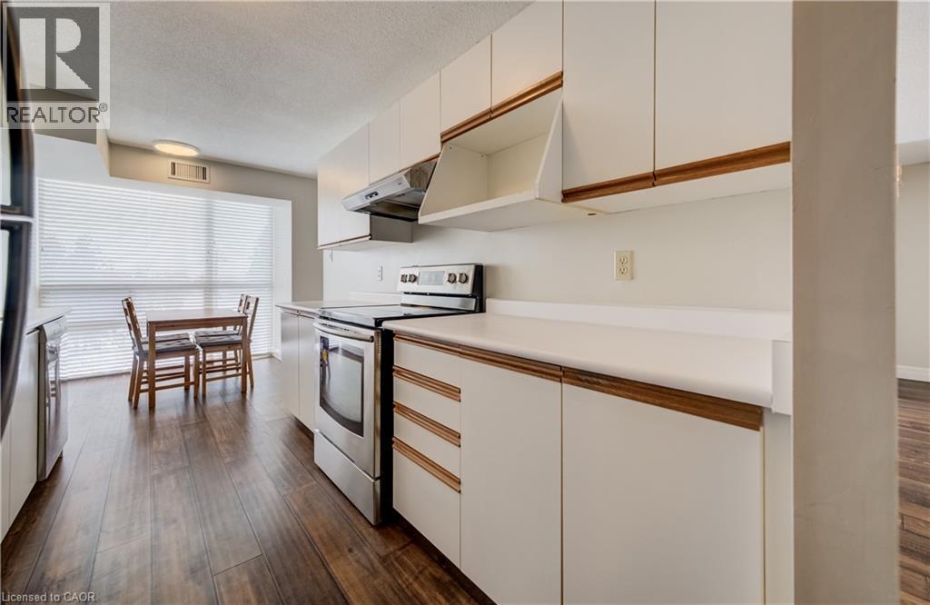 












55 BLUE SPRINGS Drive Unit# 413

,
Waterloo,




Ontario
N2J4T3

