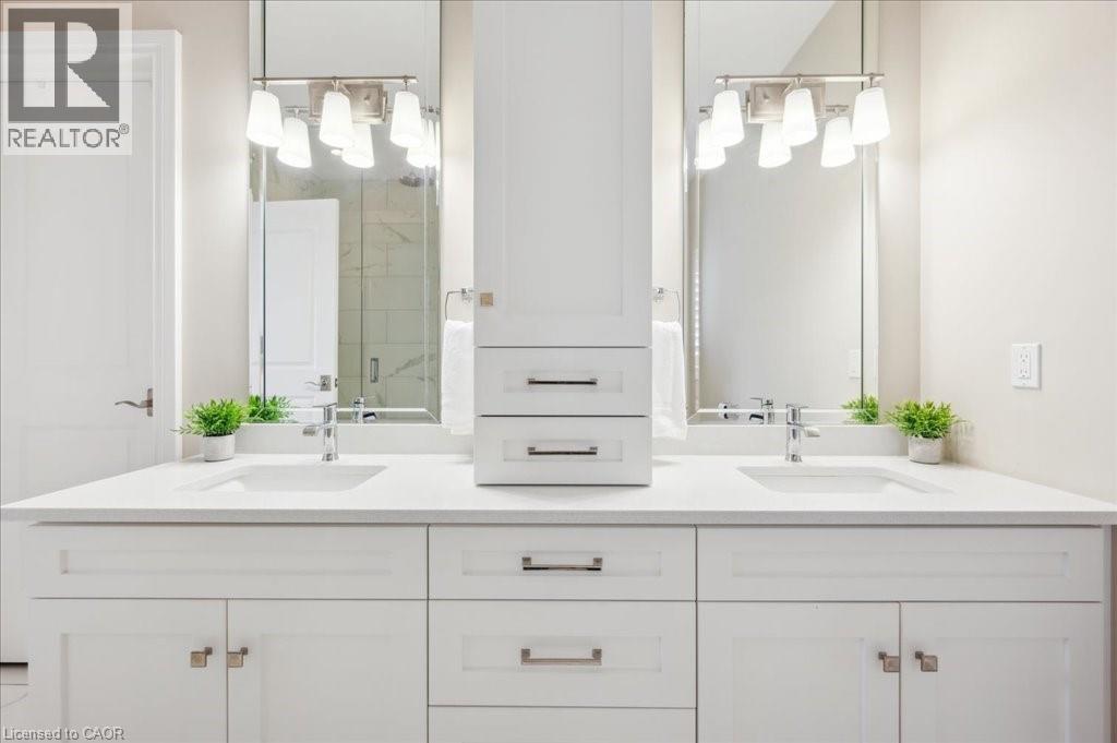 












51 ARISS GLEN Drive

,
Ariss,




Ontario
N0B1B0

