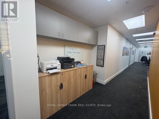 












201 - 701 ROSSLAND ROAD E

,
Whitby (Pringle Creek),




Ontario
L1N8Y9

