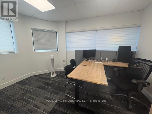 












201 - 701 ROSSLAND ROAD E

,
Whitby (Pringle Creek),




Ontario
L1N8Y9

