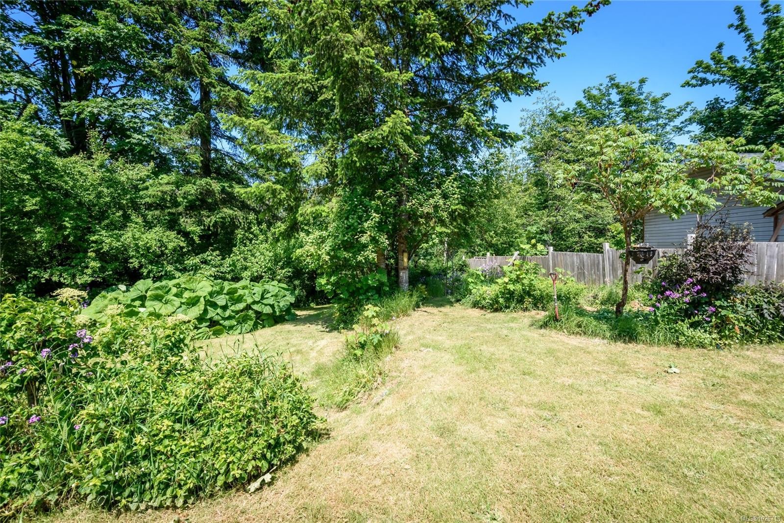 









9437


Martin Park

Dr,
Black Creek,




BC
V9J 1C3

