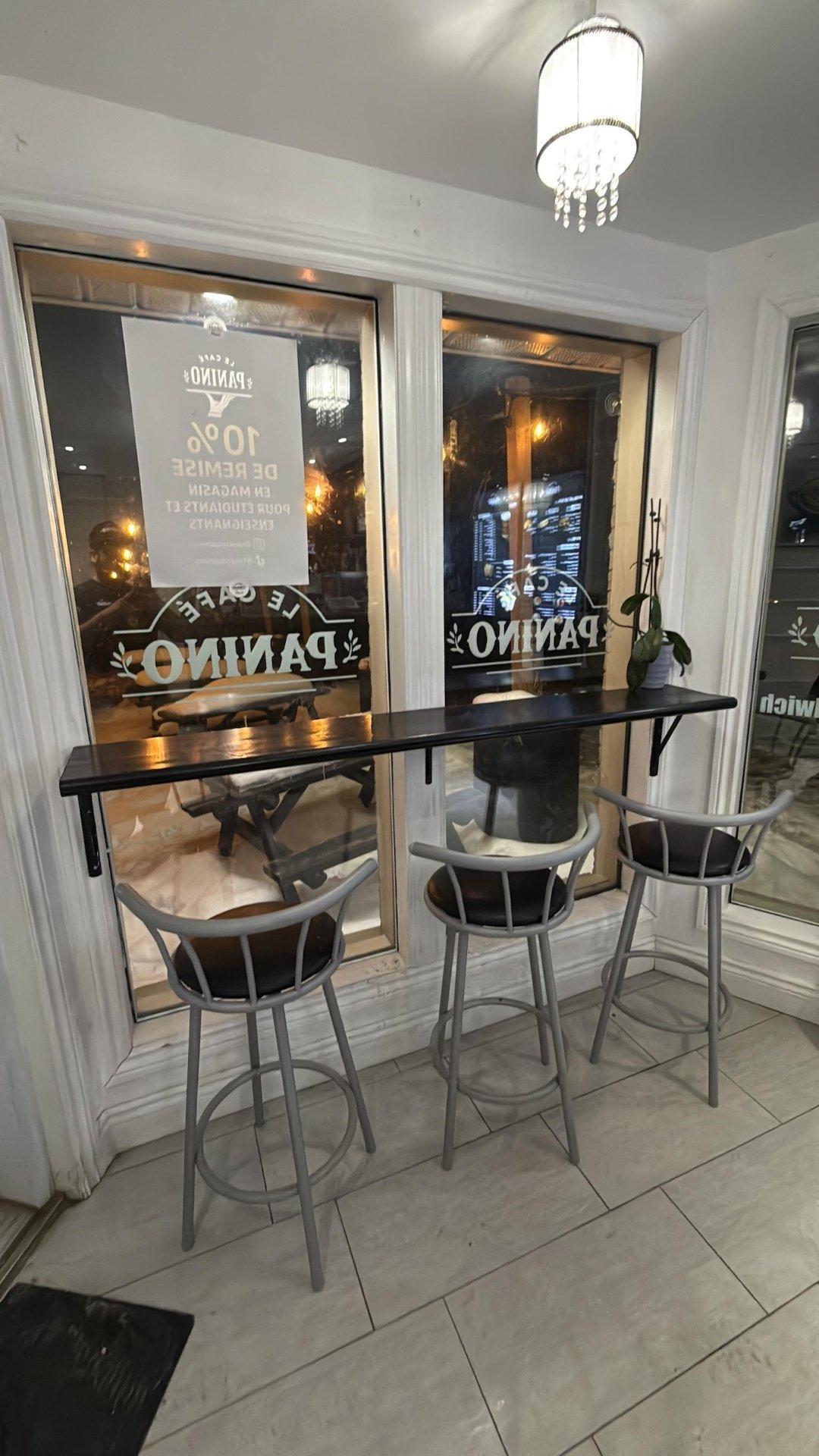 









4763


Boul. Ste-Rose

,
Laval (Sainte-Rose),




QC
H7R1V8

