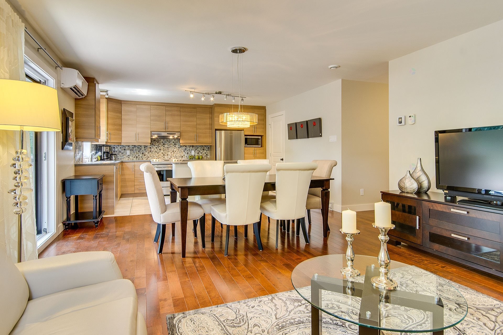 









131


Rue de Laviolette

, 202,
Bromont,




QC
J2L1H9

