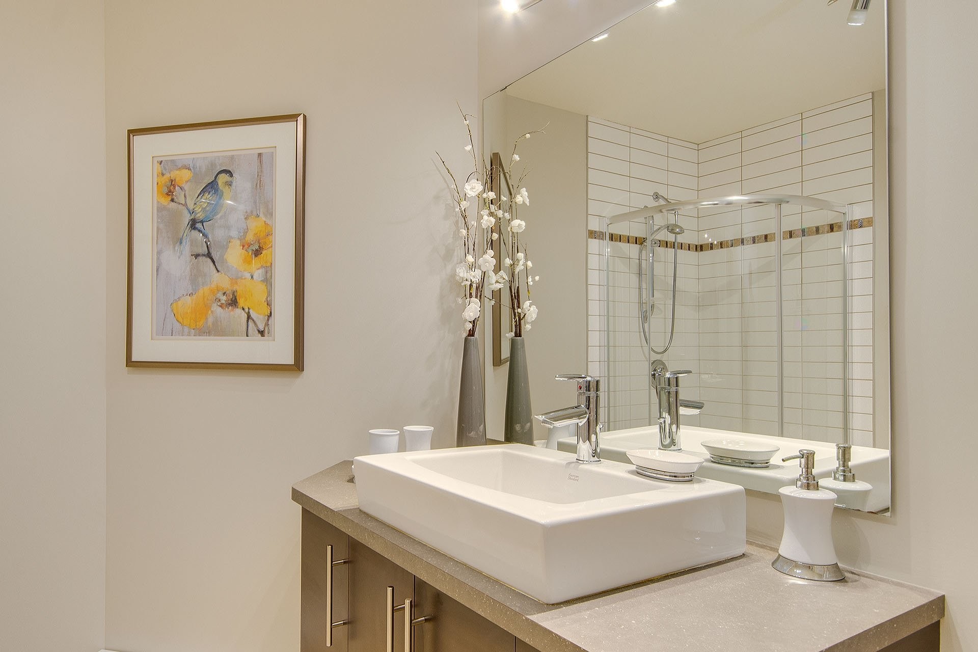 









131


Rue de Laviolette

, 202,
Bromont,




QC
J2L1H9

