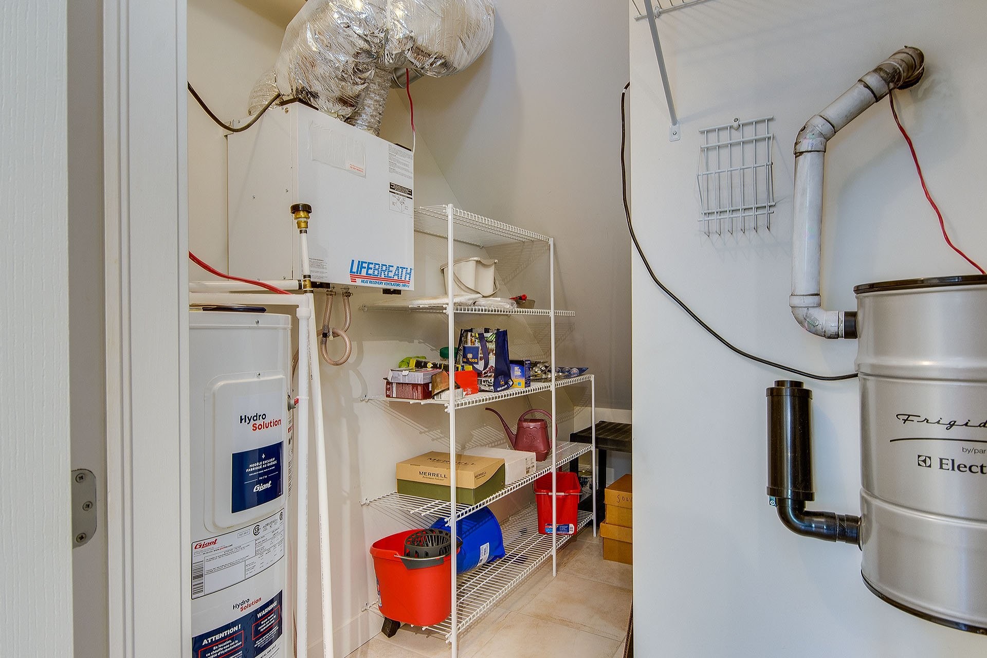 









131


Rue de Laviolette

, 202,
Bromont,




QC
J2L1H9

