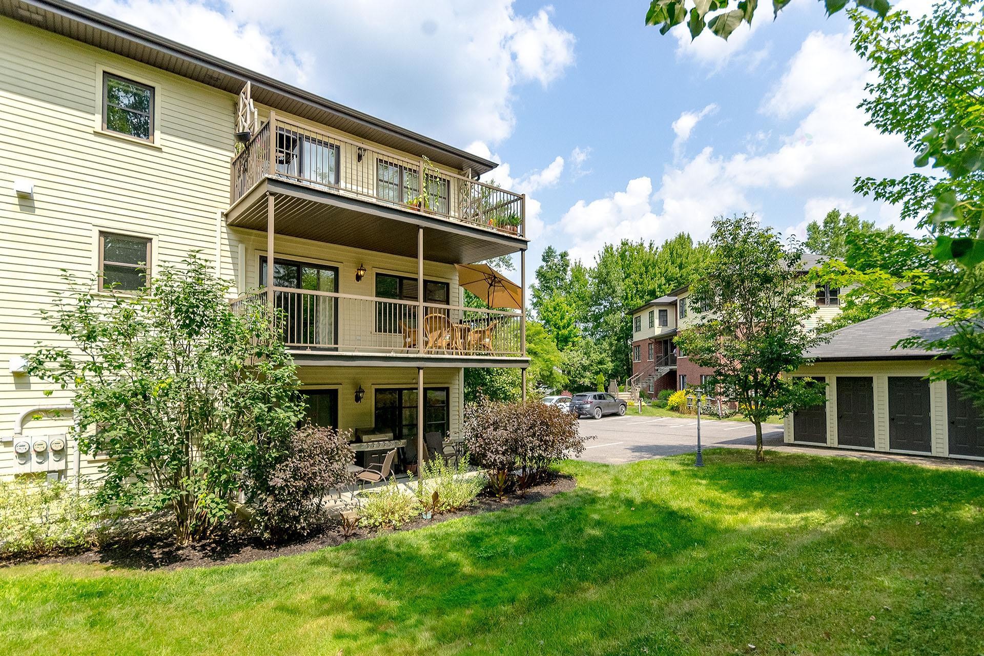 









131


Rue de Laviolette

, 202,
Bromont,




QC
J2L1H9

