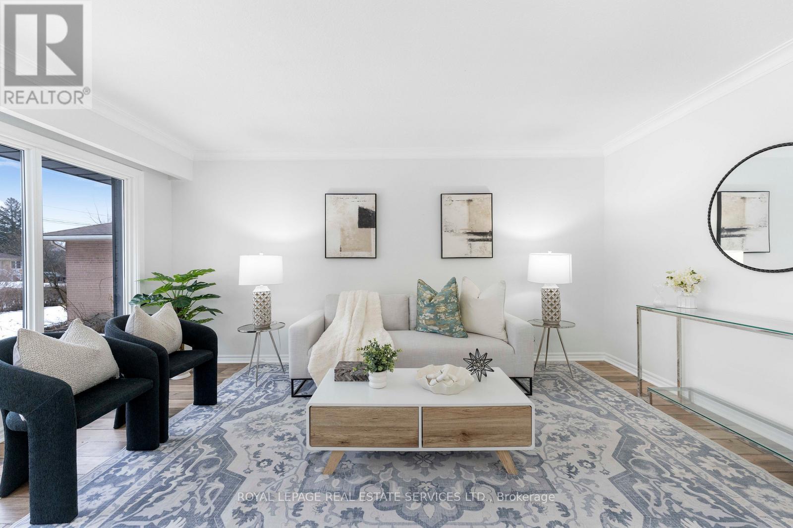 












518 THIRD LINE

,
Oakville,




Ontario
L6L4A7

