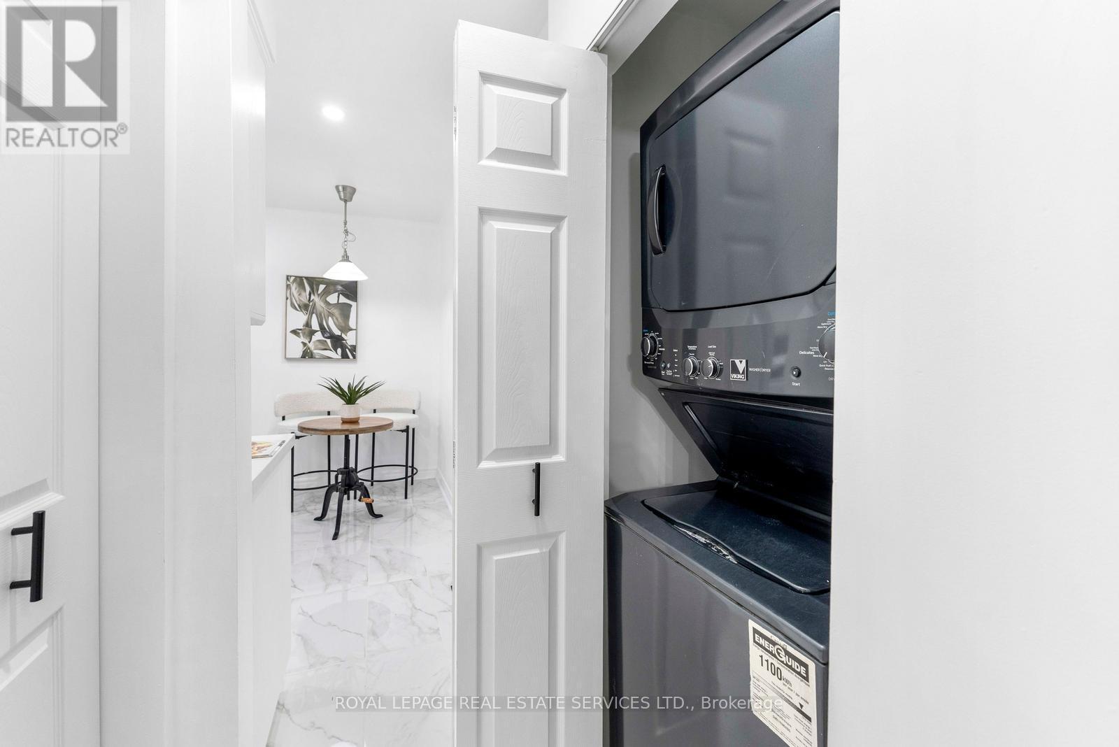 












518 THIRD LINE

,
Oakville,




Ontario
L6L4A7

