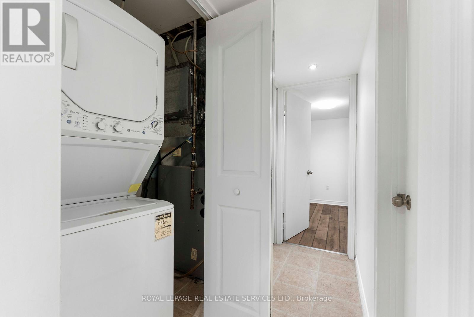 












518 THIRD LINE

,
Oakville,




Ontario
L6L4A7

