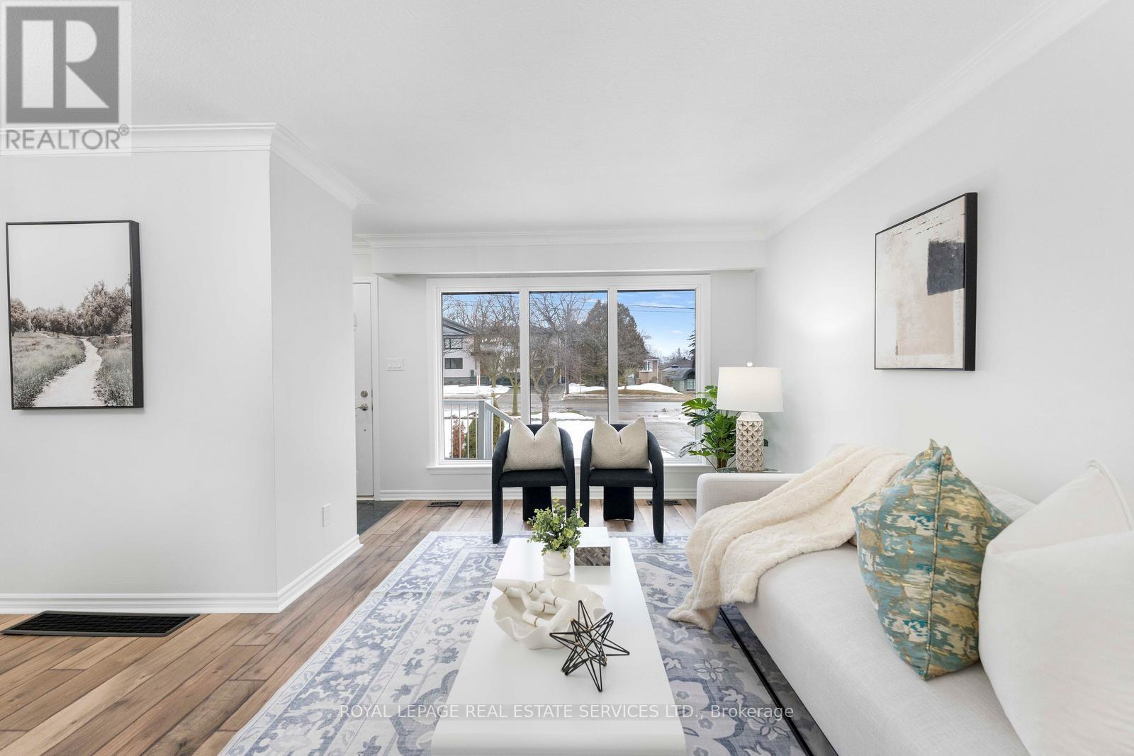 












518 THIRD LINE

,
Oakville,




Ontario
L6L4A7

