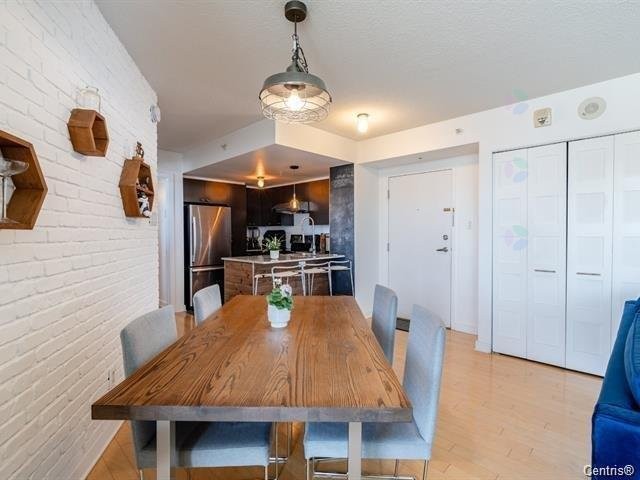 









10650


Place de l'Acadie

, 559,
Montréal (Ahuntsic-Cartierville),




QC
H4N0B6

