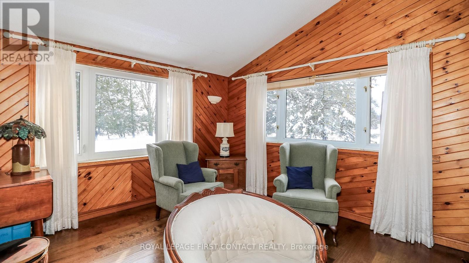 












6237 2 CONCESSION

,
Clearview,




Ontario
L0M1N0

