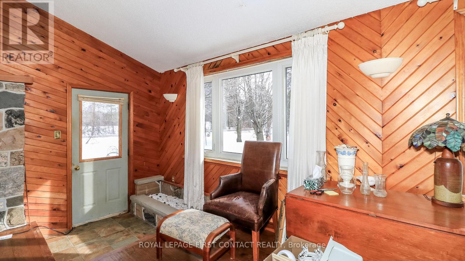 












6237 2 CONCESSION

,
Clearview,




Ontario
L0M1N0

