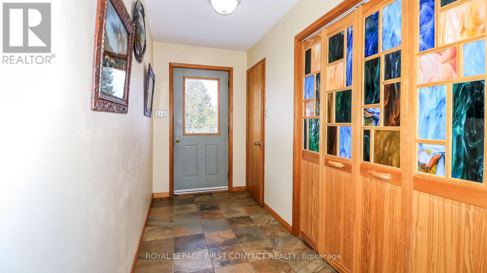 












6237 2 CONCESSION

,
Clearview,




Ontario
L0M1N0

