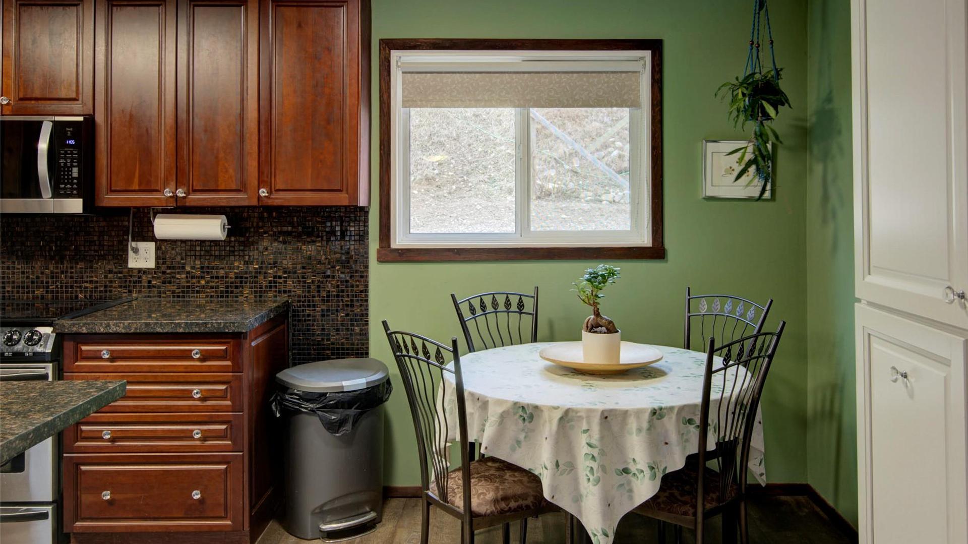 









179


Springbend

Road,
Enderby,




BC
V0E 1V3

