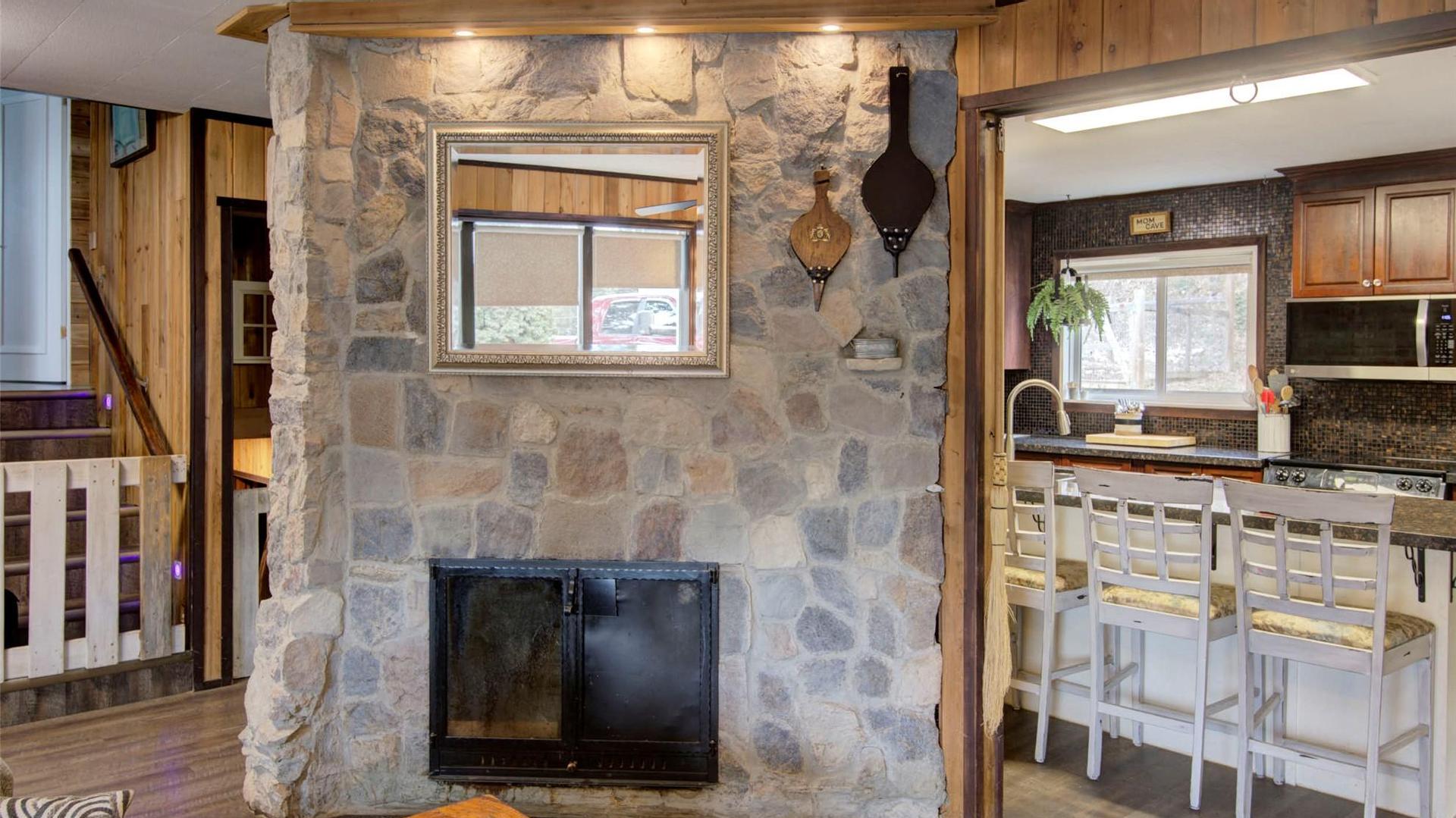 









179


Springbend

Road,
Enderby,




BC
V0E 1V3

