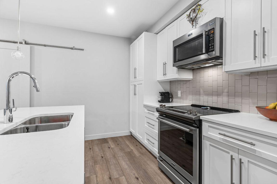









3630


Mission Springs

Drive, 106,
Kelowna,




BC
V1W 0B2


