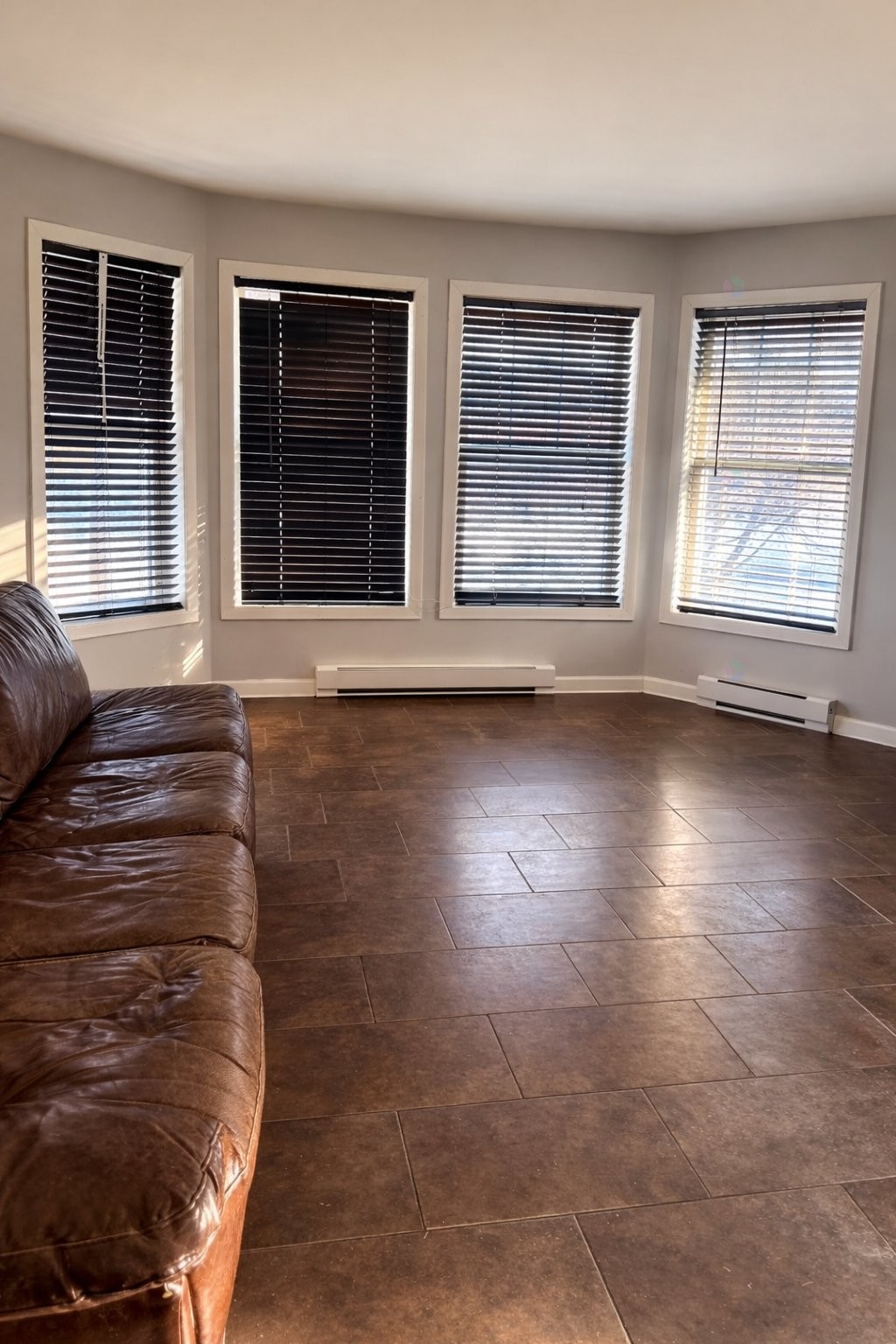 









771


Rue Magnan

,
L'Épiphanie,




QC
J5X4G4

