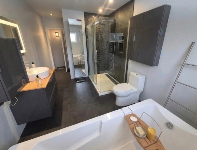 









771


Rue Magnan

,
L'Épiphanie,




QC
J5X4G4


