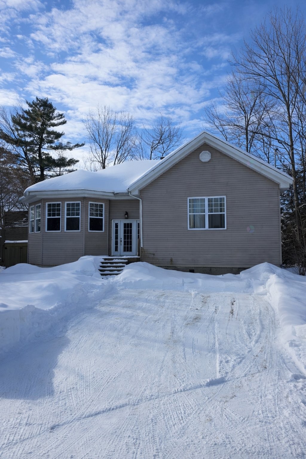 









771


Rue Magnan

,
L'Épiphanie,




QC
J5X4G4


