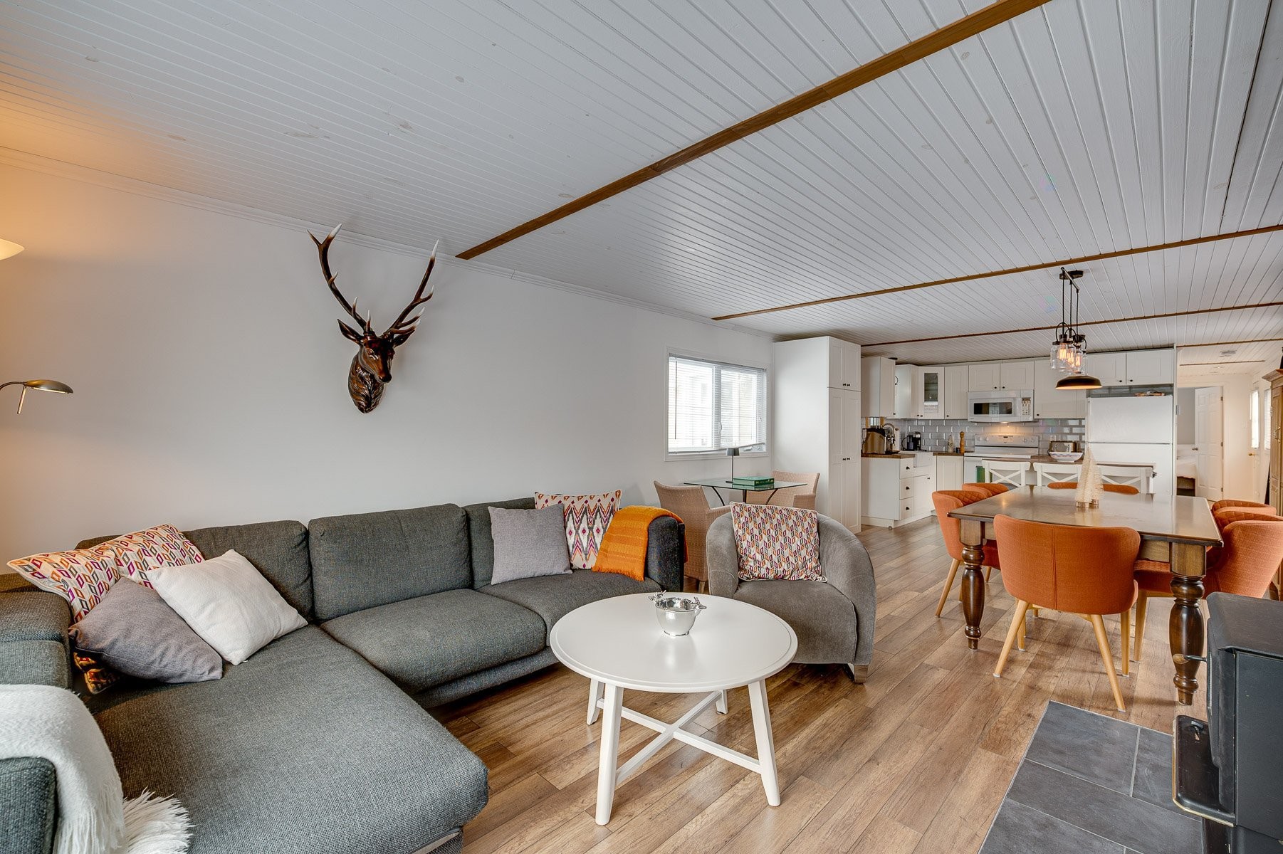 









507


Ch. des Habitations-des-Monts

,
Saint-Sauveur,




QC
J0R1R3

