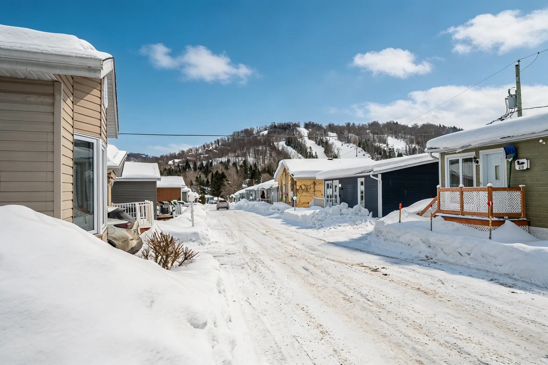 









507


Ch. des Habitations-des-Monts

,
Saint-Sauveur,




QC
J0R1R3

