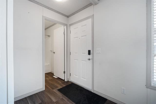 









2695


Main

ST, 140,
Winnipeg,




MB
R2V 4S8

