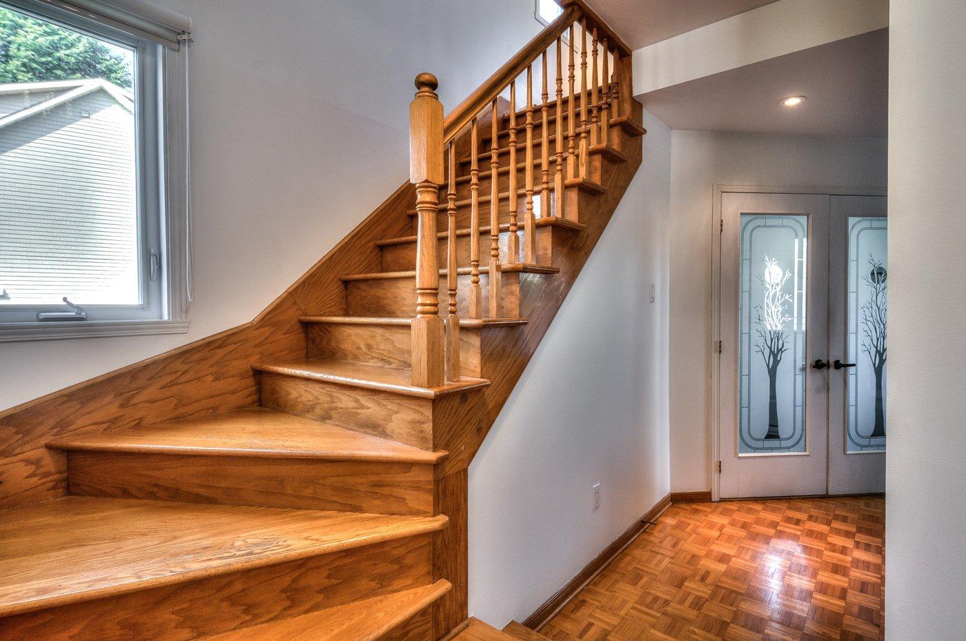 









306


Rue de Normandie

,
Sainte-Julie,




QC
J3E1A7

