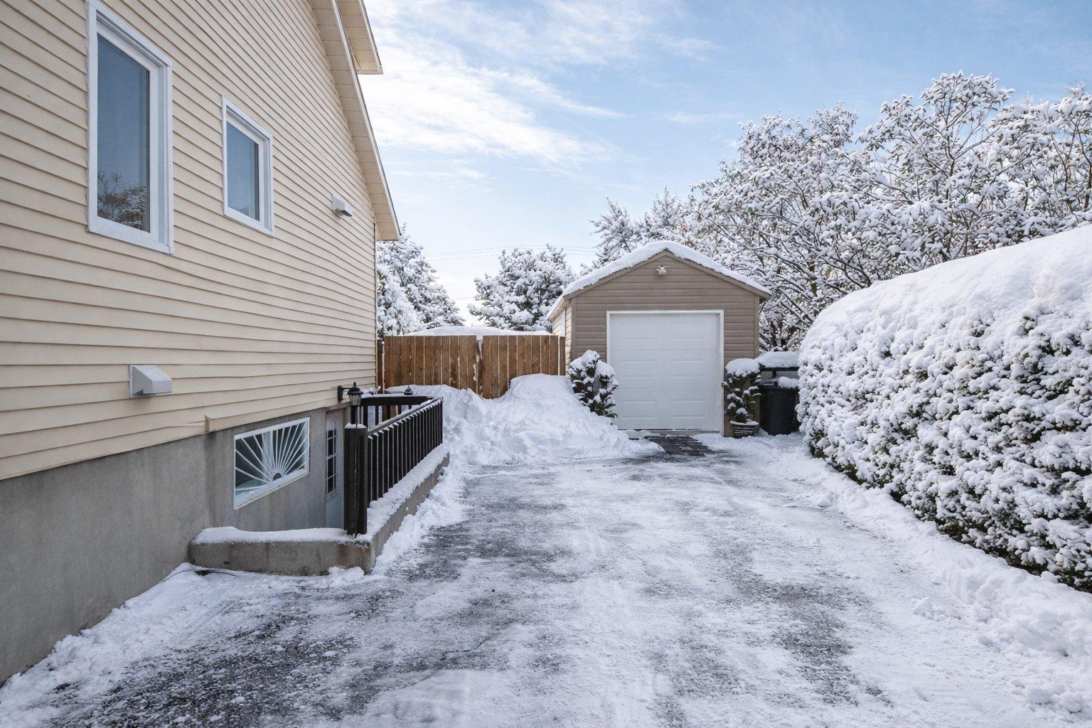 









306


Rue de Normandie

,
Sainte-Julie,




QC
J3E1A7

