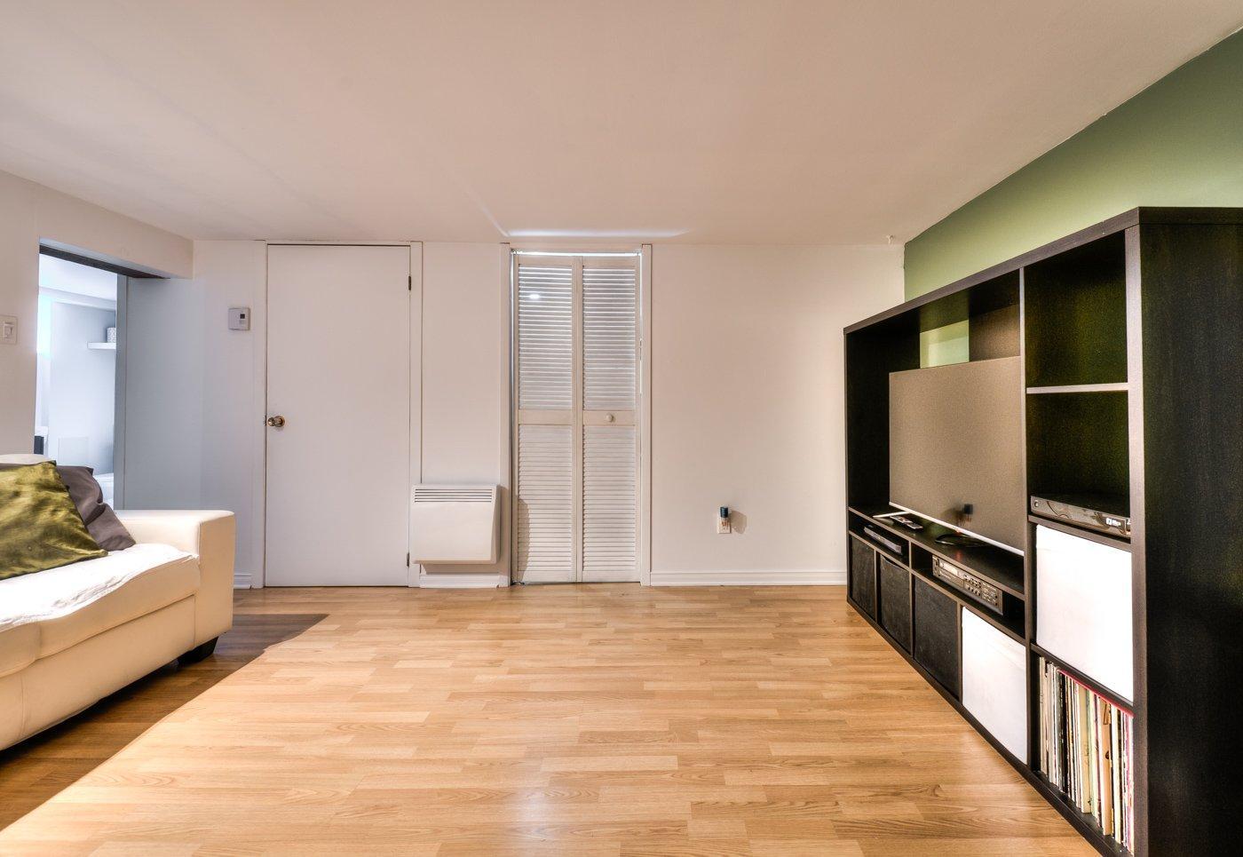 









306


Rue de Normandie

,
Sainte-Julie,




QC
J3E1A7

