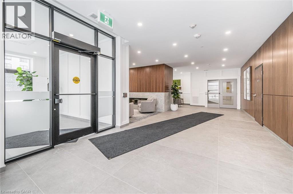 












1880 GORDON Street Unit# 809

,
Guelph,




Ontario
N1L0P5

