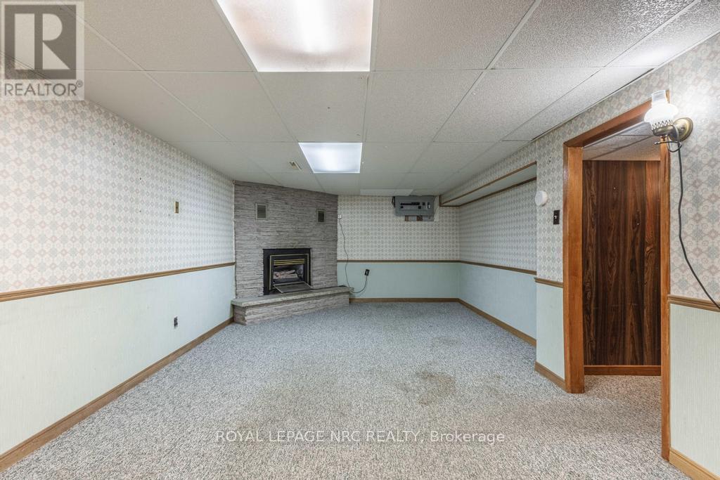 












10 RIDGEVIEW AVENUE

,
St. Catharines,




Ontario
L2M6B3

