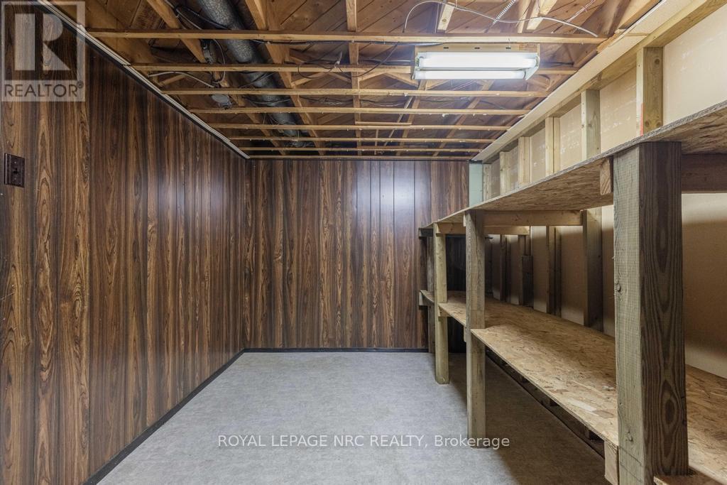 












10 RIDGEVIEW AVENUE

,
St. Catharines,




Ontario
L2M6B3

