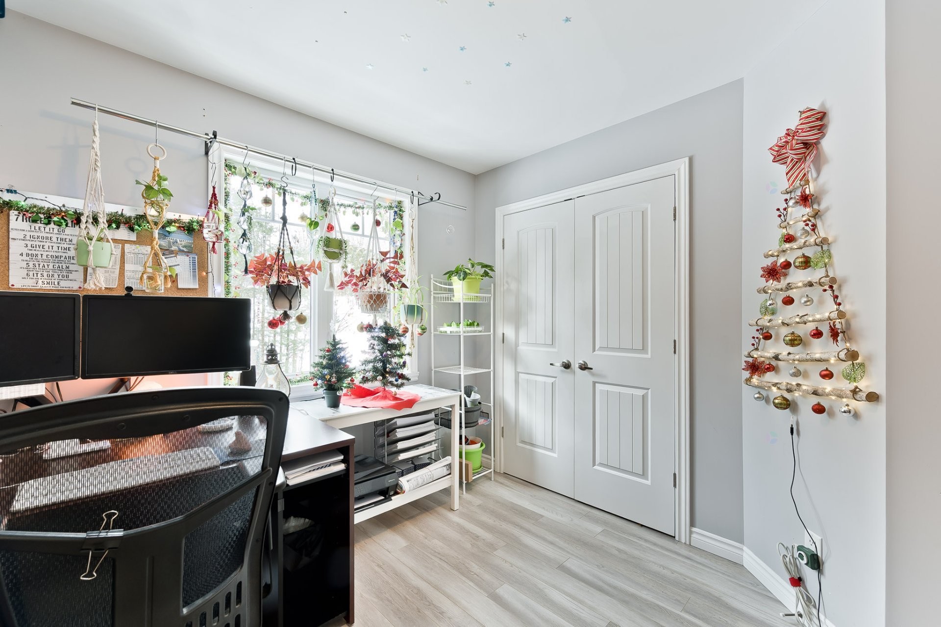 









168


Rue des Érables

,
Eastman,




QC
J0B1P0

