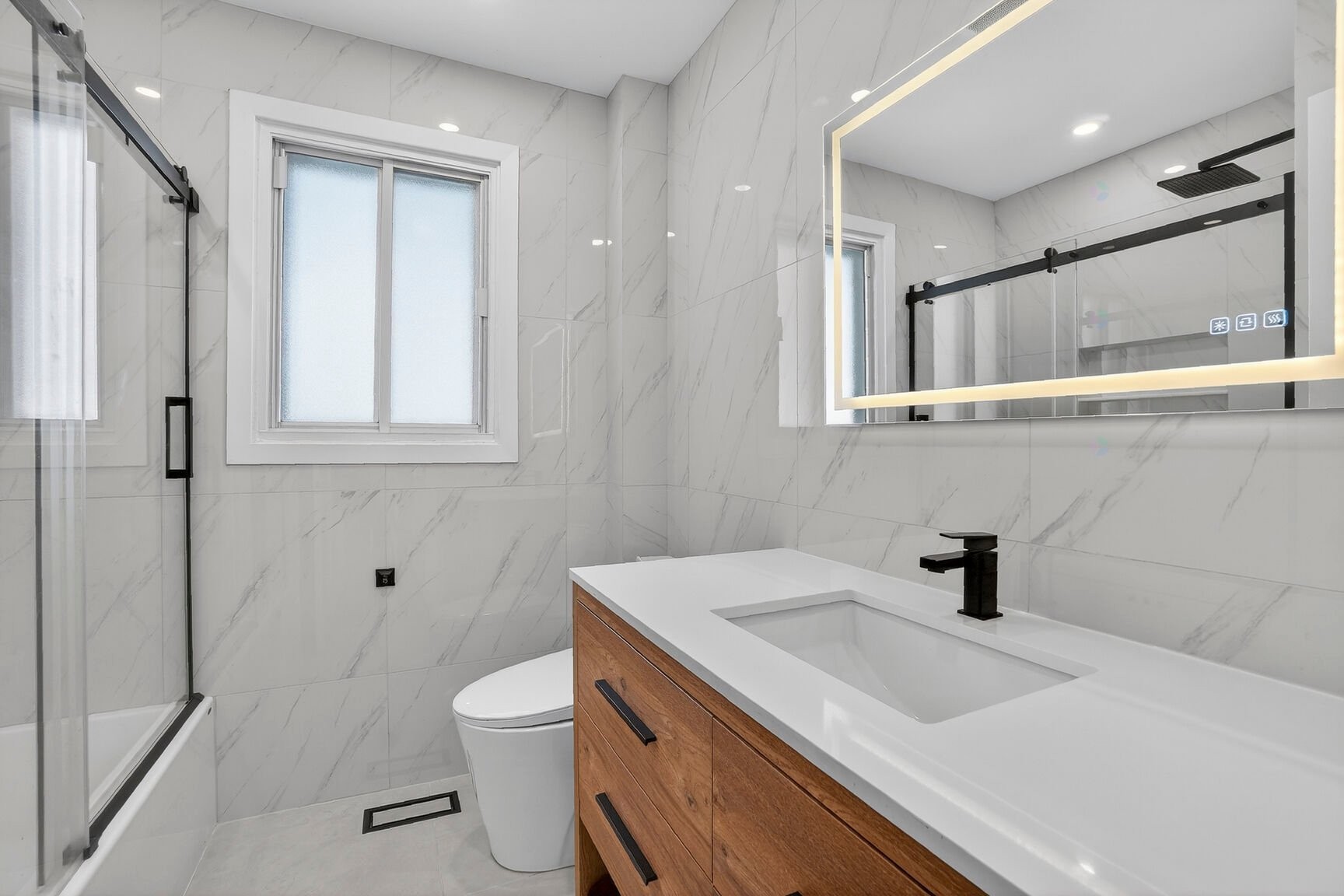 









5620


Rue André

,
Montréal (Pierrefonds-Roxboro),




QC
H8Z2V6

