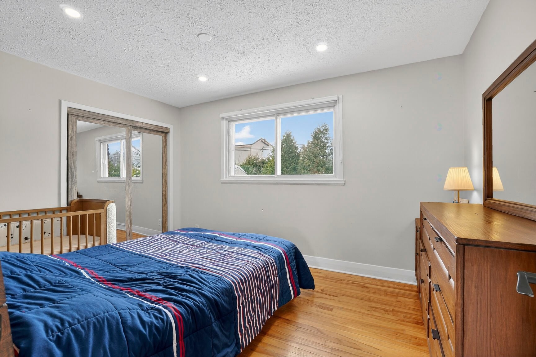 









5620


Rue André

,
Montréal (Pierrefonds-Roxboro),




QC
H8Z2V6

