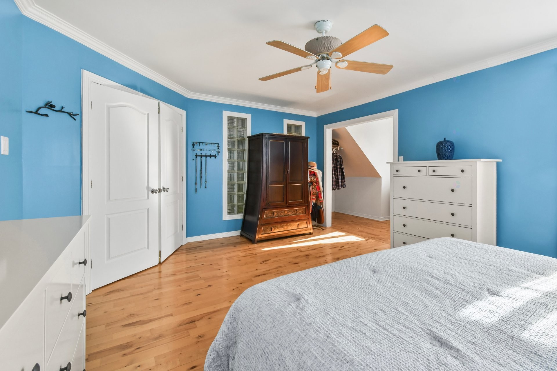 









538


Rue George-F.-A.-Wilkes

,
Longueuil (Greenfield Park),




QC
J4N3N4

