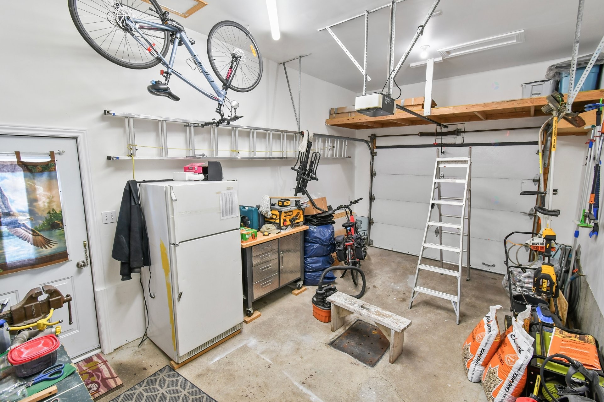 









538


Rue George-F.-A.-Wilkes

,
Longueuil (Greenfield Park),




QC
J4N3N4

