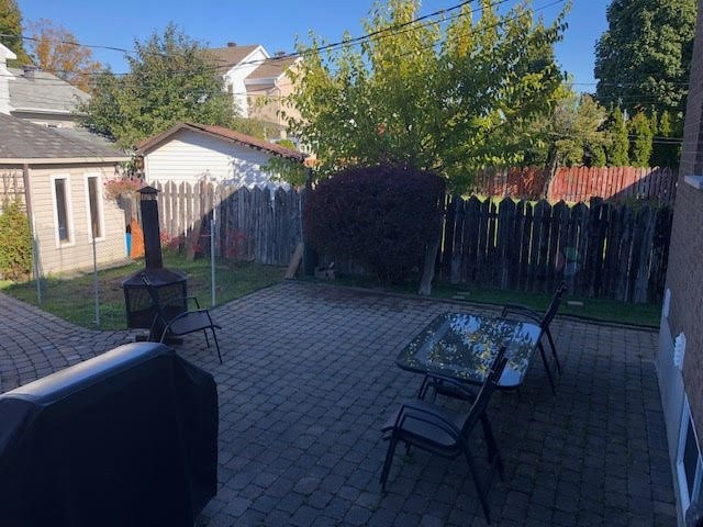 









538


Rue George-F.-A.-Wilkes

,
Longueuil (Greenfield Park),




QC
J4N3N4


