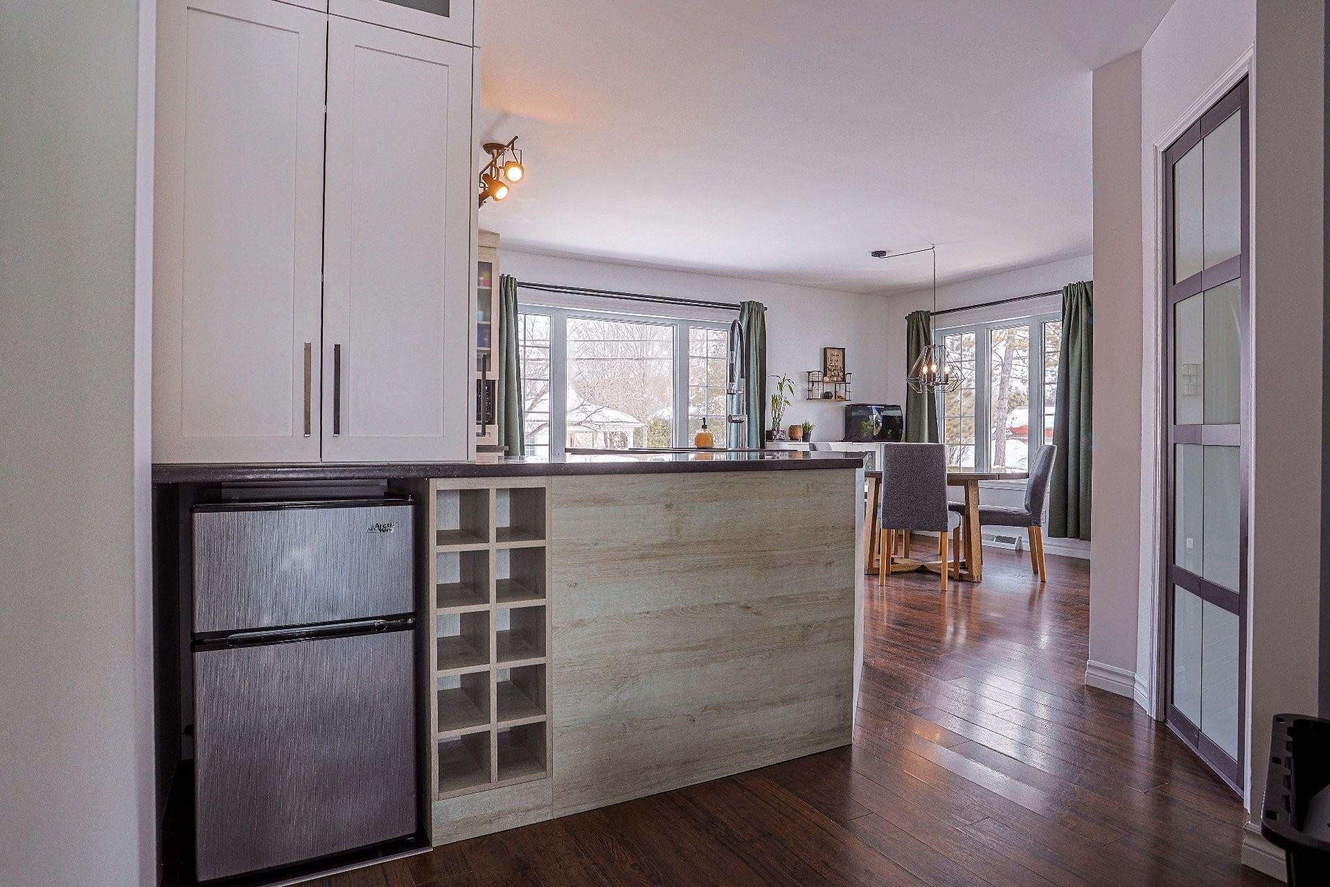 









1641


Rue Principale

,
Saint-Étienne-des-Grès,




QC
G0X2P0

