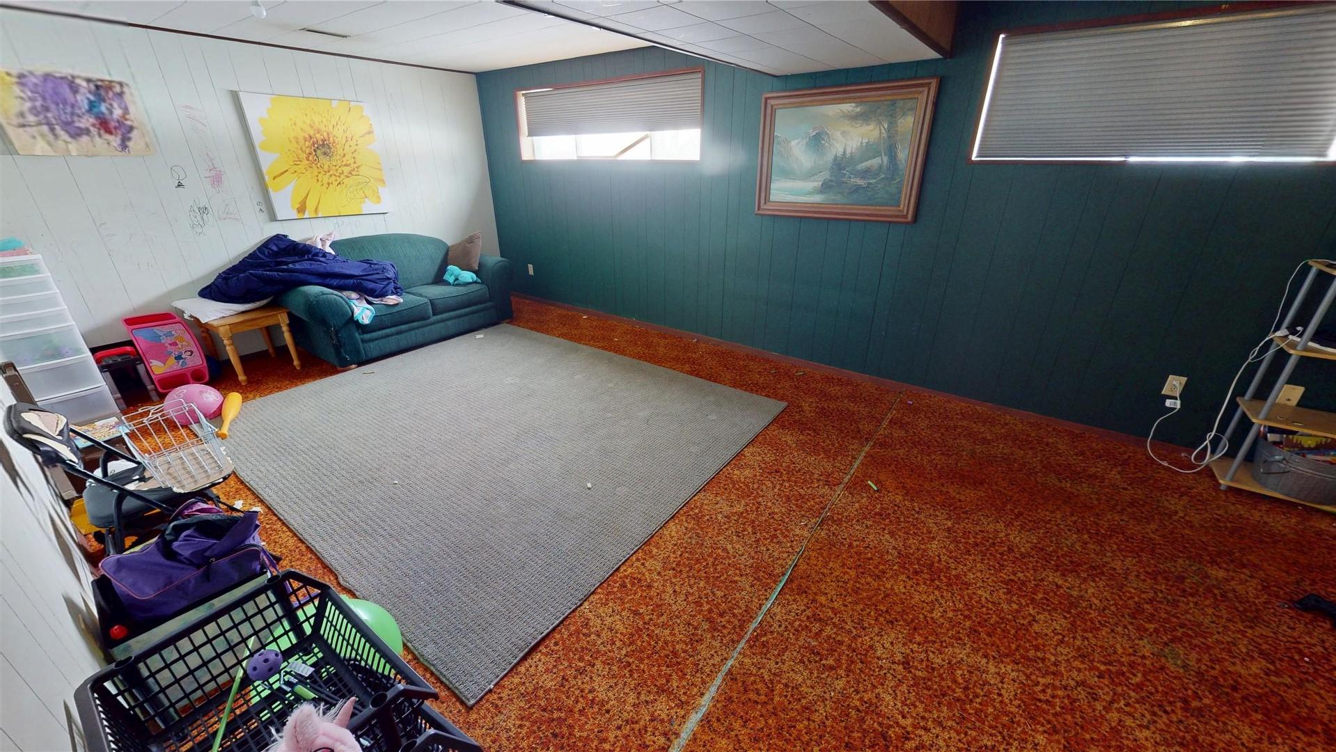 









1044


19th

Avenue,
Cranbrook,




BC
V1C 3E8

