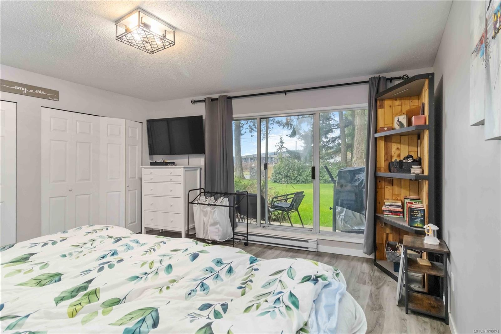 









6110


Seabroom

Rd, 6,
Sooke,




BC
V9Z 0B8

