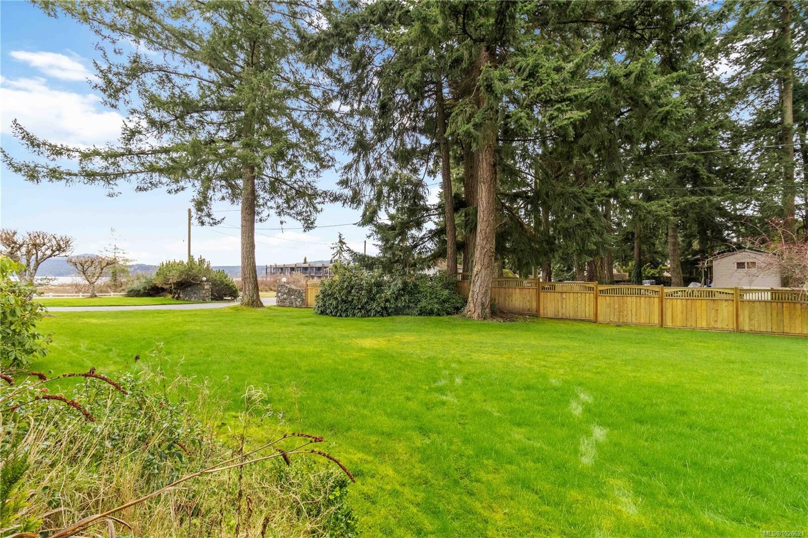 









6110


Seabroom

Rd, 6,
Sooke,




BC
V9Z 0B8

