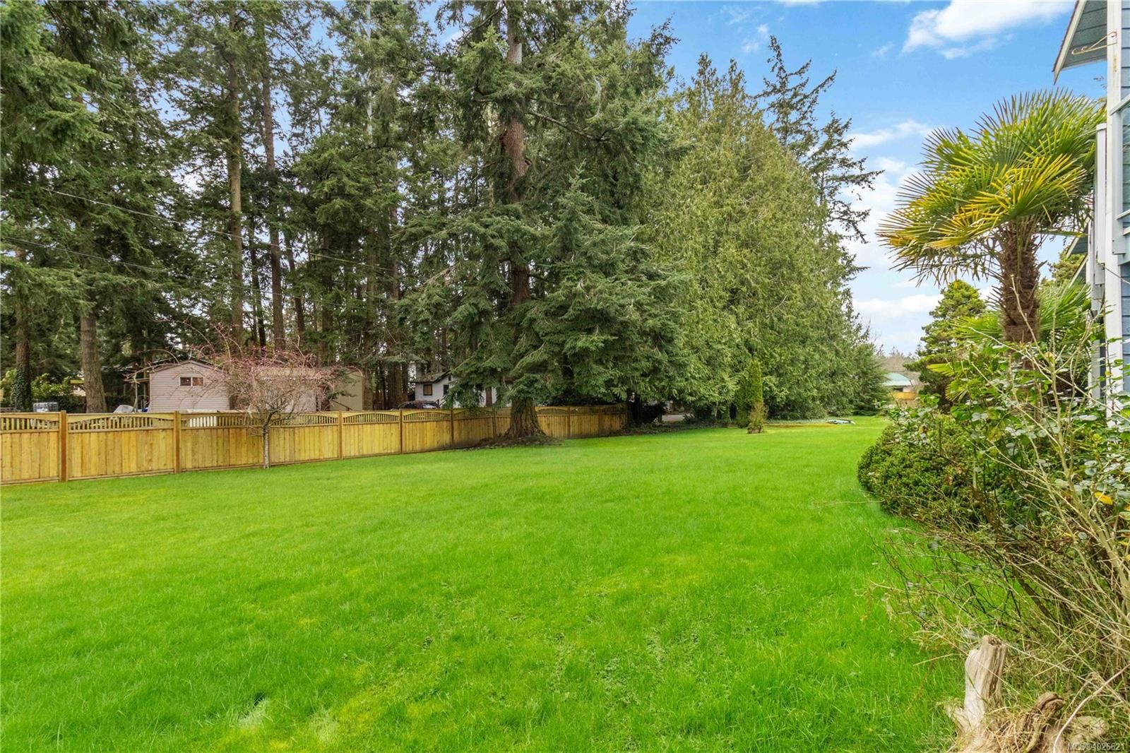 









6110


Seabroom

Rd, 6,
Sooke,




BC
V9Z 0B8

