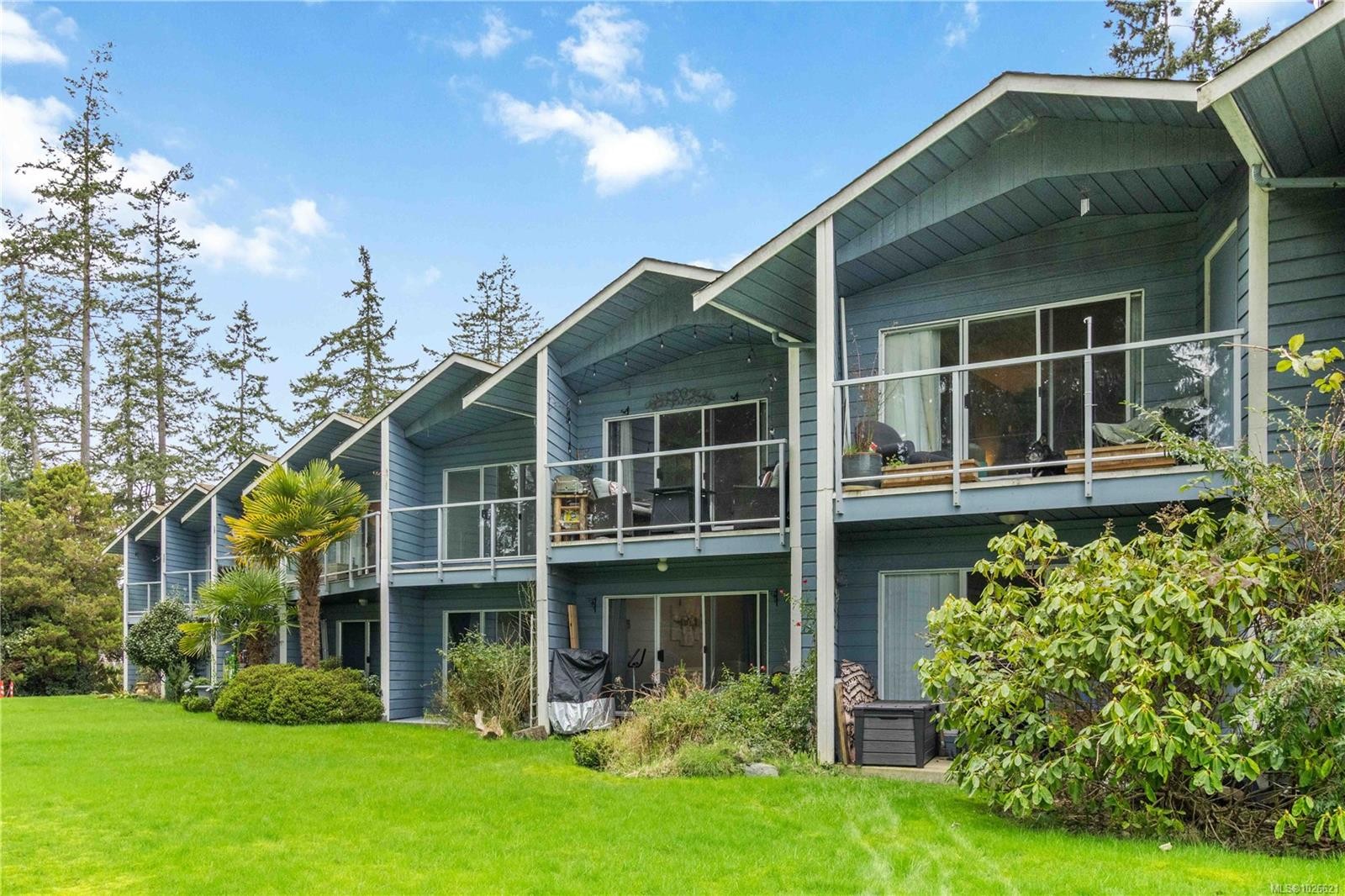 









6110


Seabroom

Rd, 6,
Sooke,




BC
V9Z 0B8

