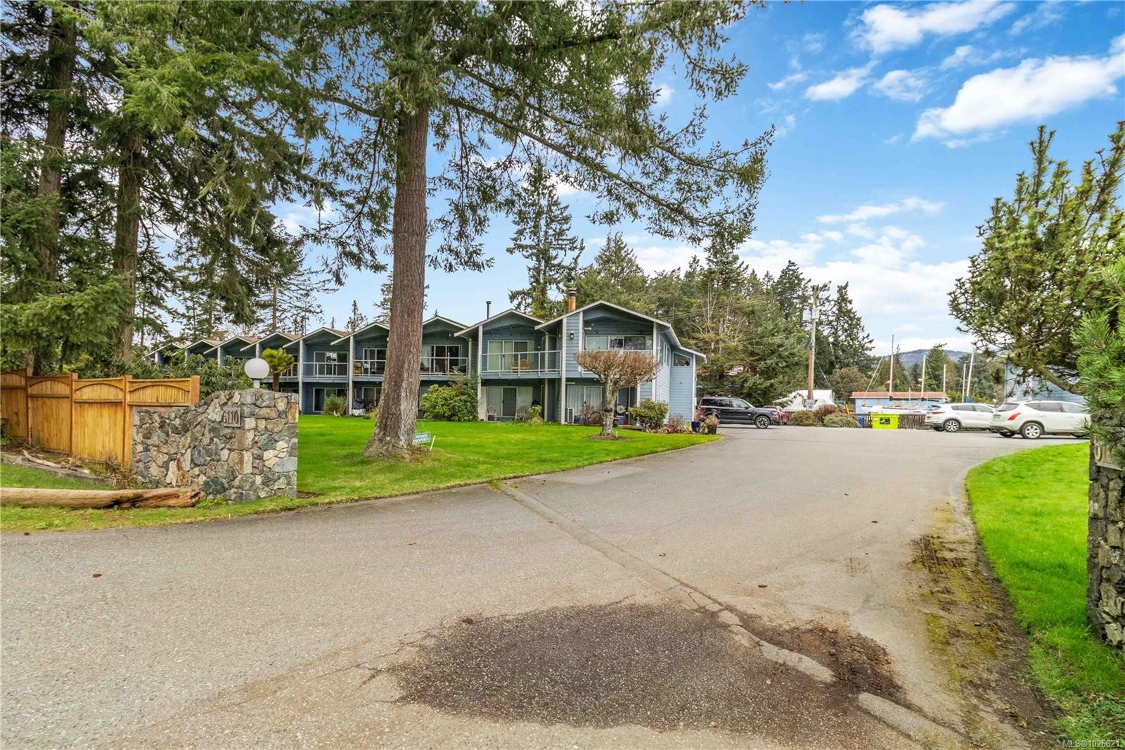 









6110


Seabroom

Rd, 6,
Sooke,




BC
V9Z 0B8

