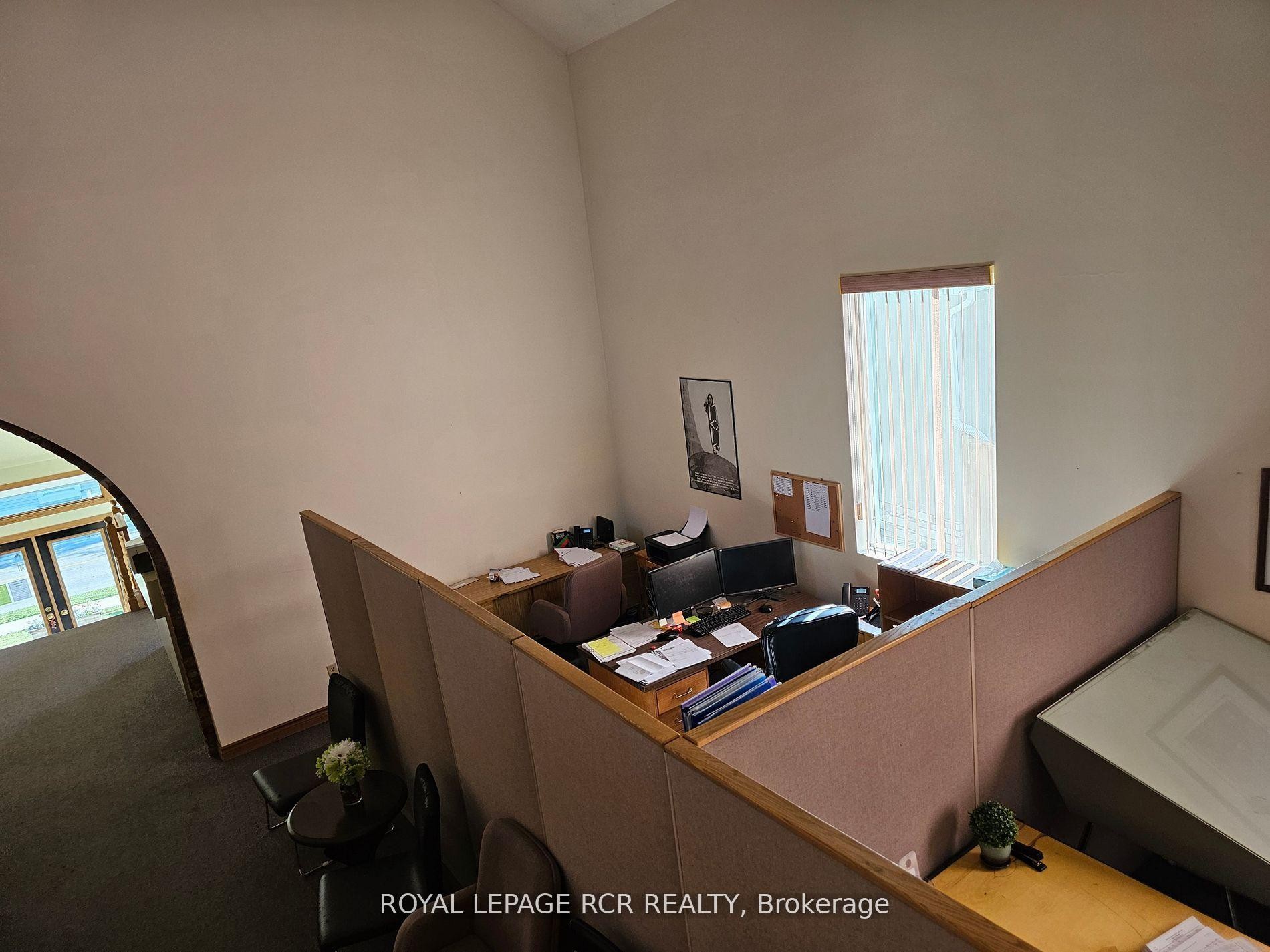 









411


Queen

Street, Main 1C,
Newmarket,




ON
L3Y 2G9

