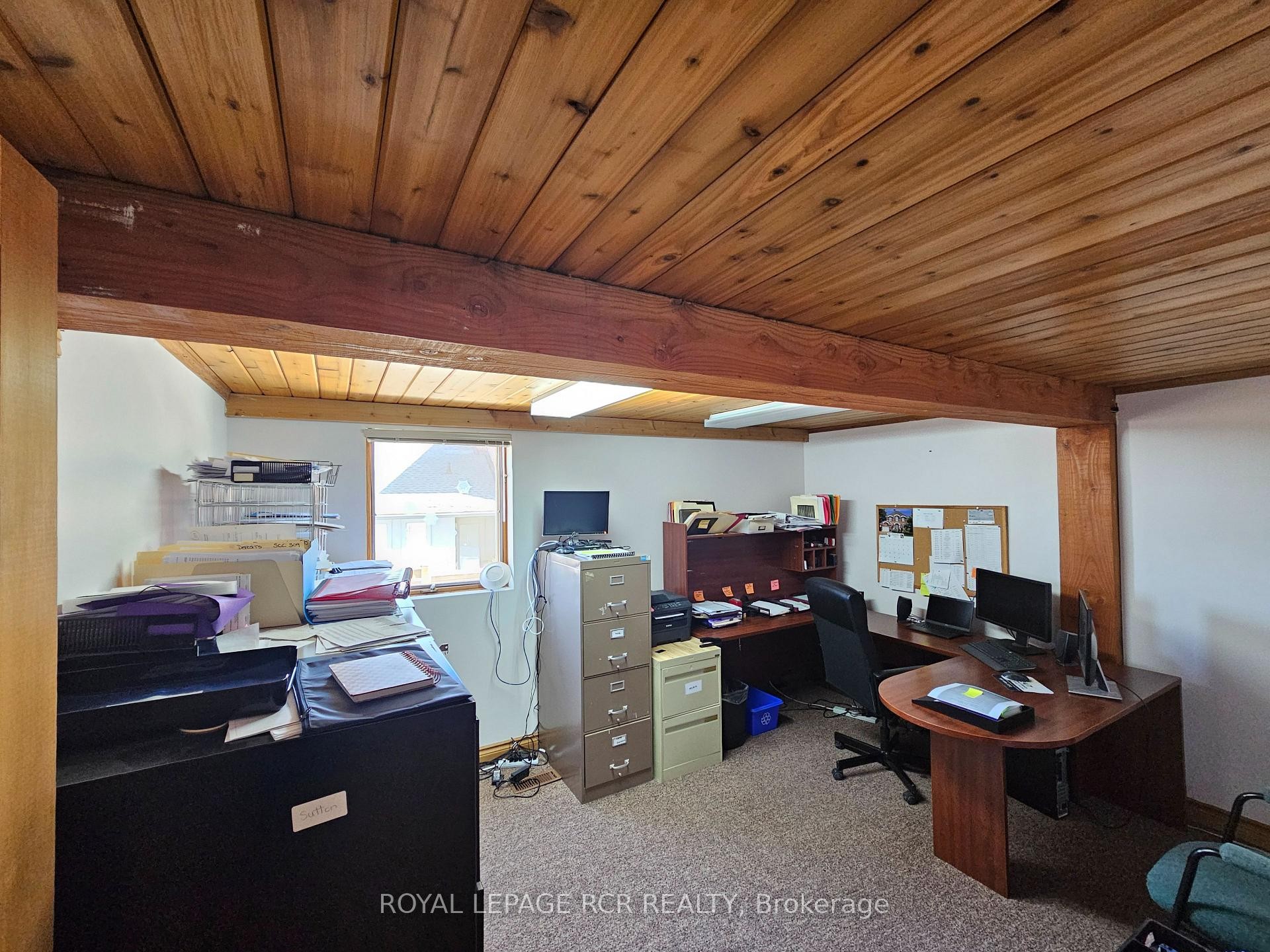 









411


Queen

Street, Main 1,
Newmarket,




ON
L3Y 2G9

