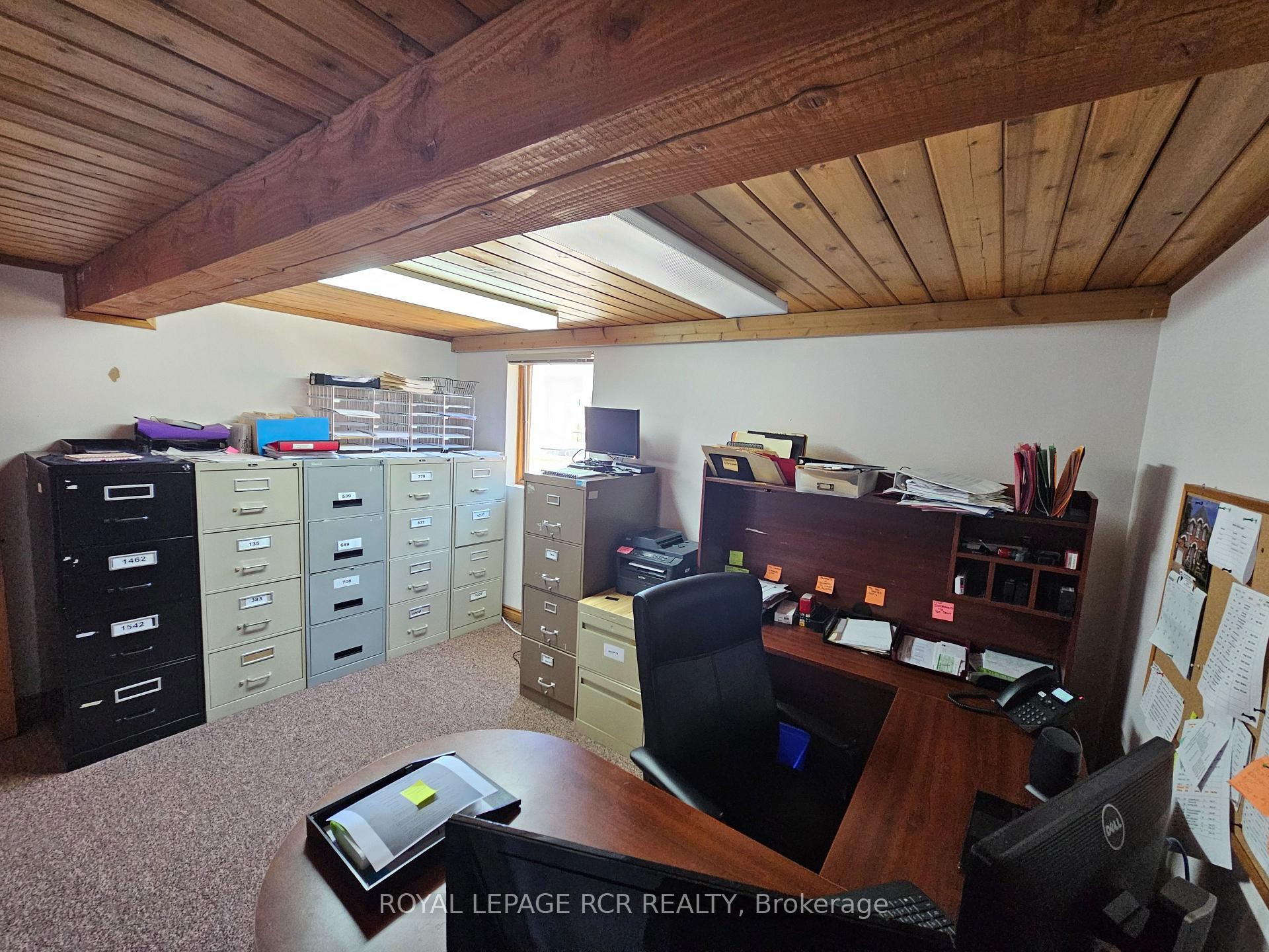 









411


Queen

Street, Main 1,
Newmarket,




ON
L3Y 2G9

